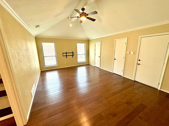 5th image of 6513 Elkhurst Dr