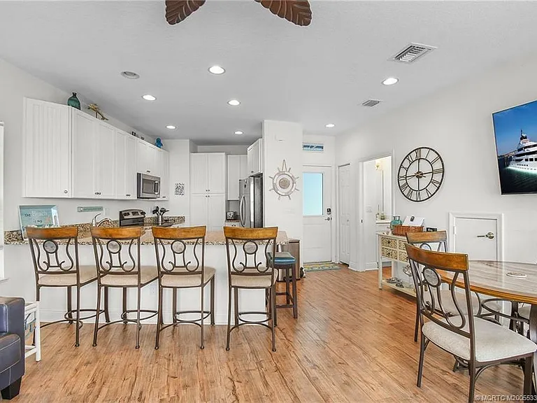 10701 S Ocean Dr #644 — Photo 29