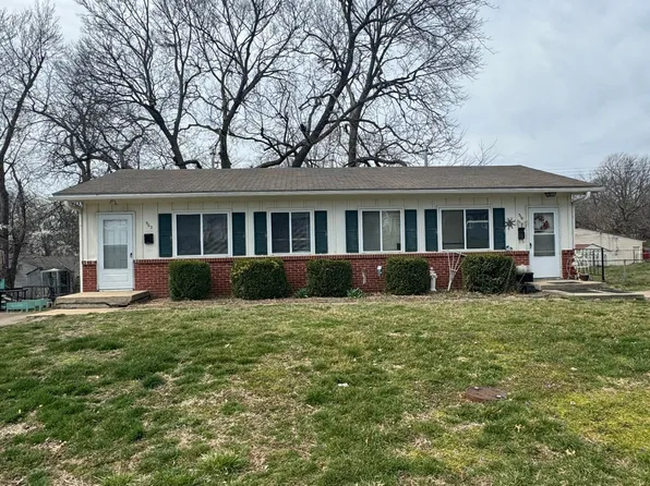 502 Maier Dr, Belton, MO 64012