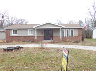 522 W Washington St, Winamac, IN 46996
