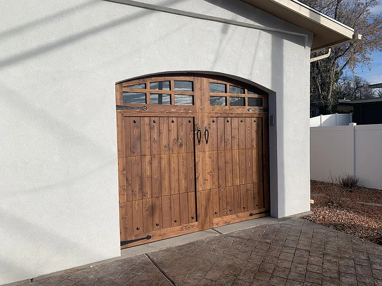 Unit B garage