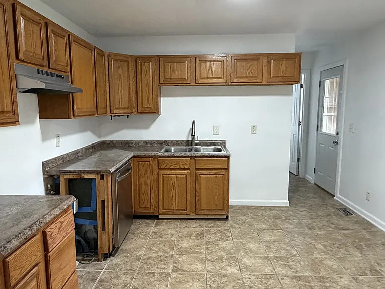 309 Funston Ave — Photo 10