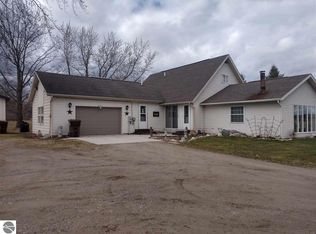 2590 Grove Street Rd, Standish, MI 48658