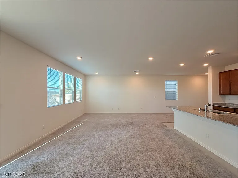 7008 Dandelion Park Ave — Photo 11