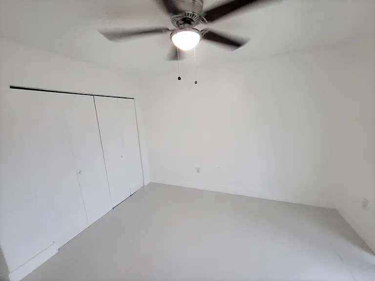 17160 SW 94th Ave — Photo 19