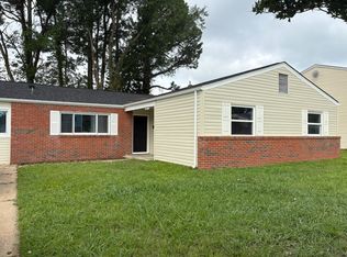 204 Greenwell Dr, Hampton, VA 23666