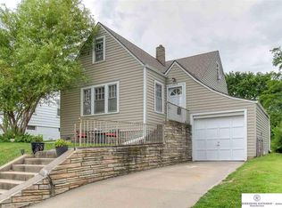 1510 S 49th St, Omaha, NE 68106