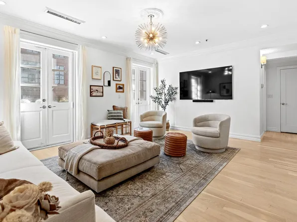 600 Hudson St APT 2B, Hoboken, NJ 07030