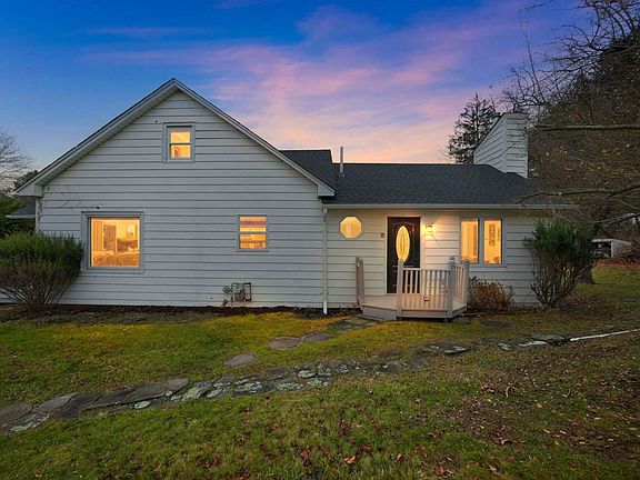 2nd image of 41 Rosedale Dr