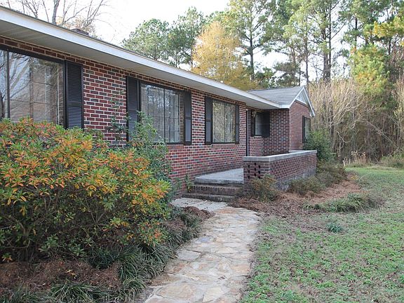 2nd image of 2845 Blaney Rd
