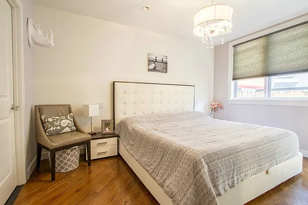 Sold by Keller Williams NYC | media 18