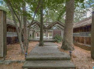 4212 Old Brook Trl, Birmingham, AL 35243