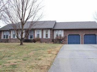 232 Northland Dr, Paris, KY 40361
