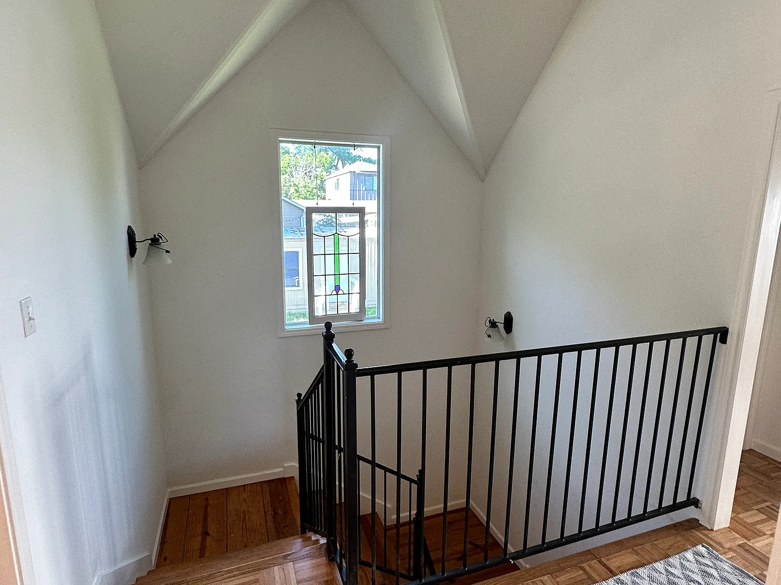 4 bed, 1800 sqft, $2,950 — Photo 4