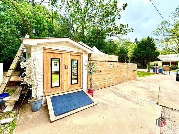 165 Vine Street, Athens, GA 30601