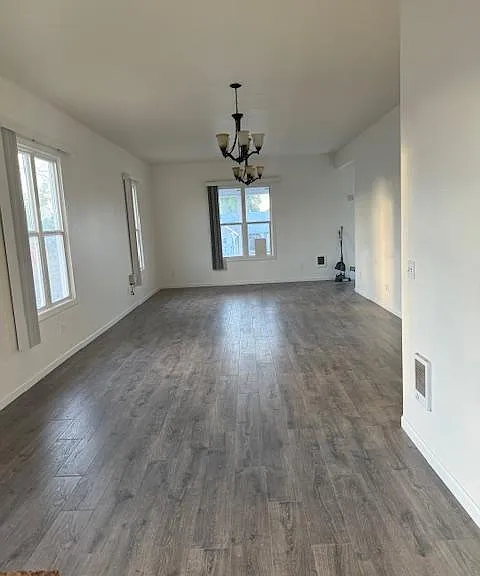 112 E Ida St — Photo 4