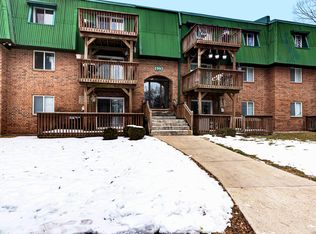 1992 Tall Oaks Dr APT 3A, Aurora, IL 60505