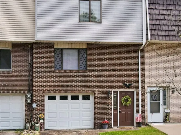 319 McKee Rd, North Versailles, PA 15137