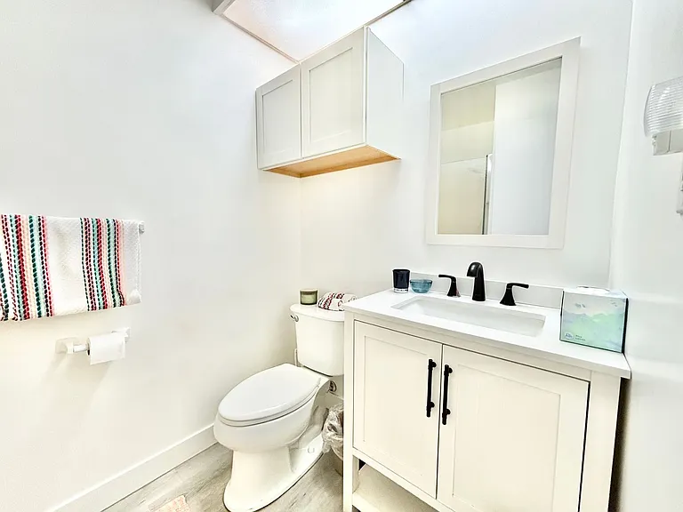 550 Ebbtide Cir — Photo 2
