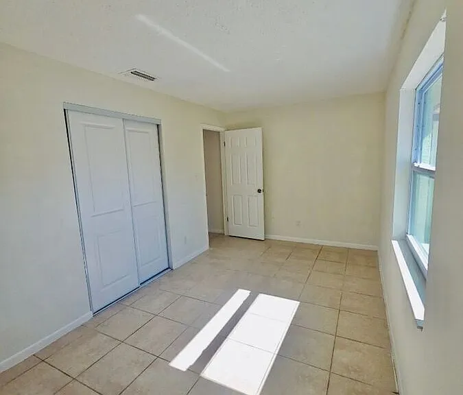 320 S Grosse Ave #B — Photo 10