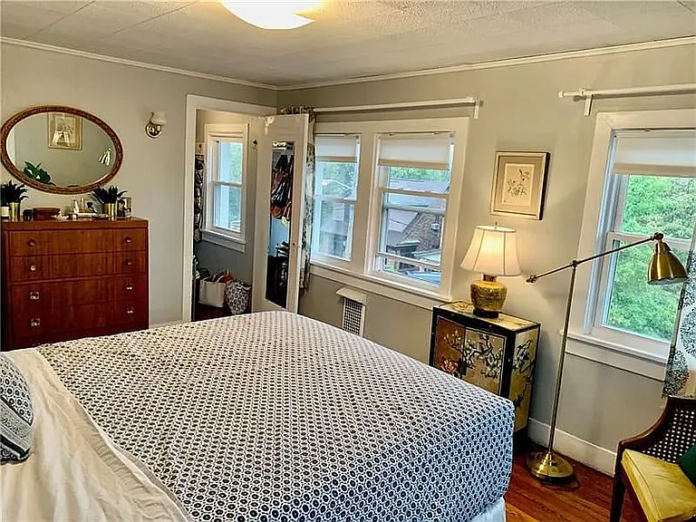 2523 Plainview Ave — Photo 14