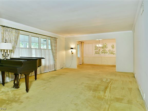 5th image of 1340 Stonington Dr
