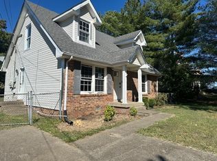 427 Helton Dr, Clarksville, TN 37042