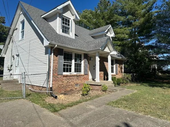 427 Helton Dr, Clarksville, TN 37042