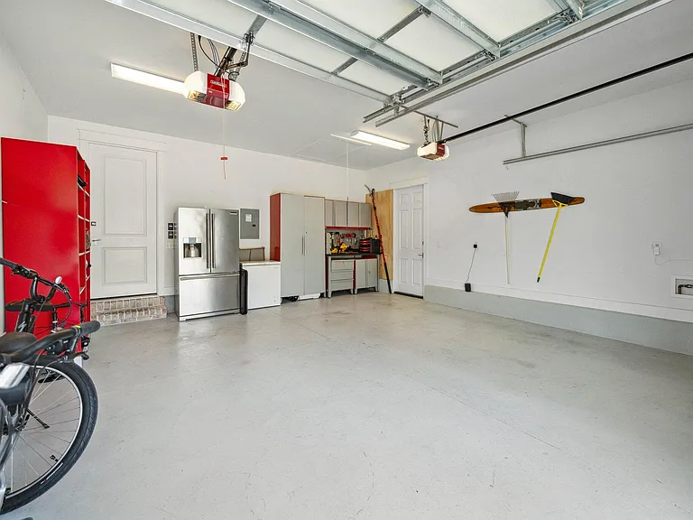 327 Cobalt Ln — Photo 42