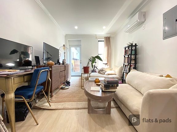 5th image of 652 Rogers Ave #1B