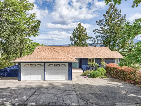 685 Morton St, Ashland, OR 97520