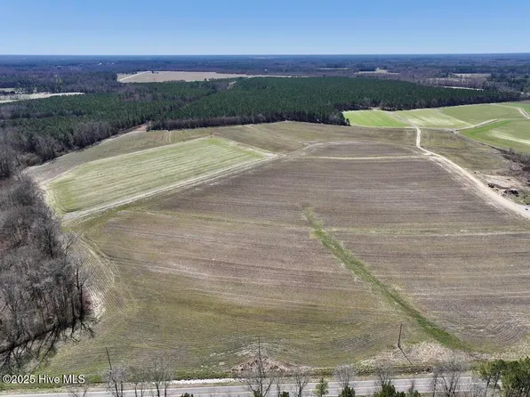 7725 Swift Creek School Road, Whitakers, NC 27891