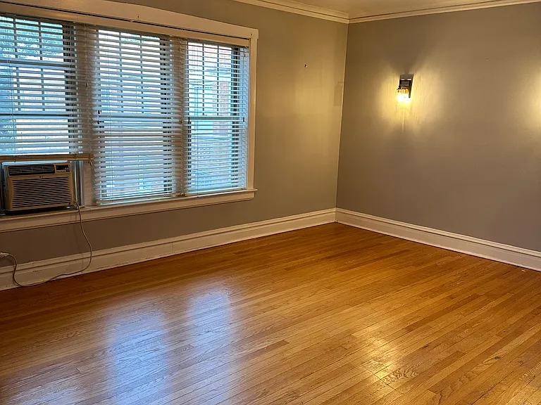 609 Washington Blvd #3W — Photo 2