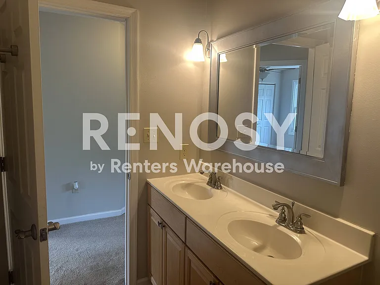 8900 Millers Island Blvd — Photo 22