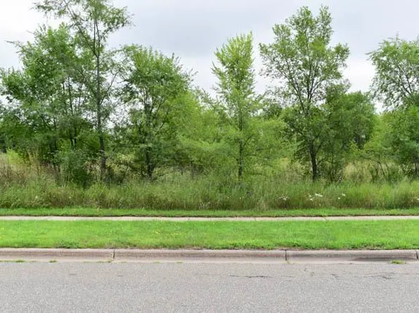 1406 23rd St SE, Saint Cloud, MN 56304