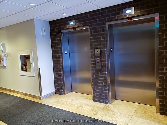 4th image of 7400 Markham Rd #103