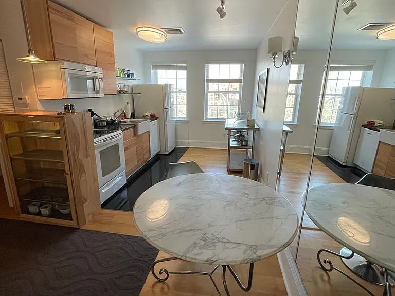 4761 Liberty Avenue — Photo 49