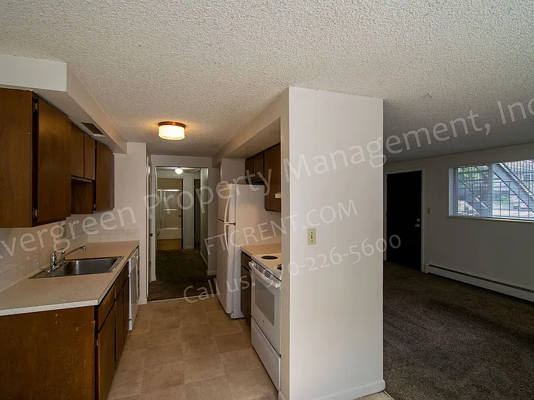2949 State Farm Rd — Photo 1