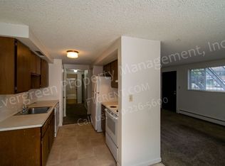 2949 State Farm Rd APT 7, Evans, CO 80620