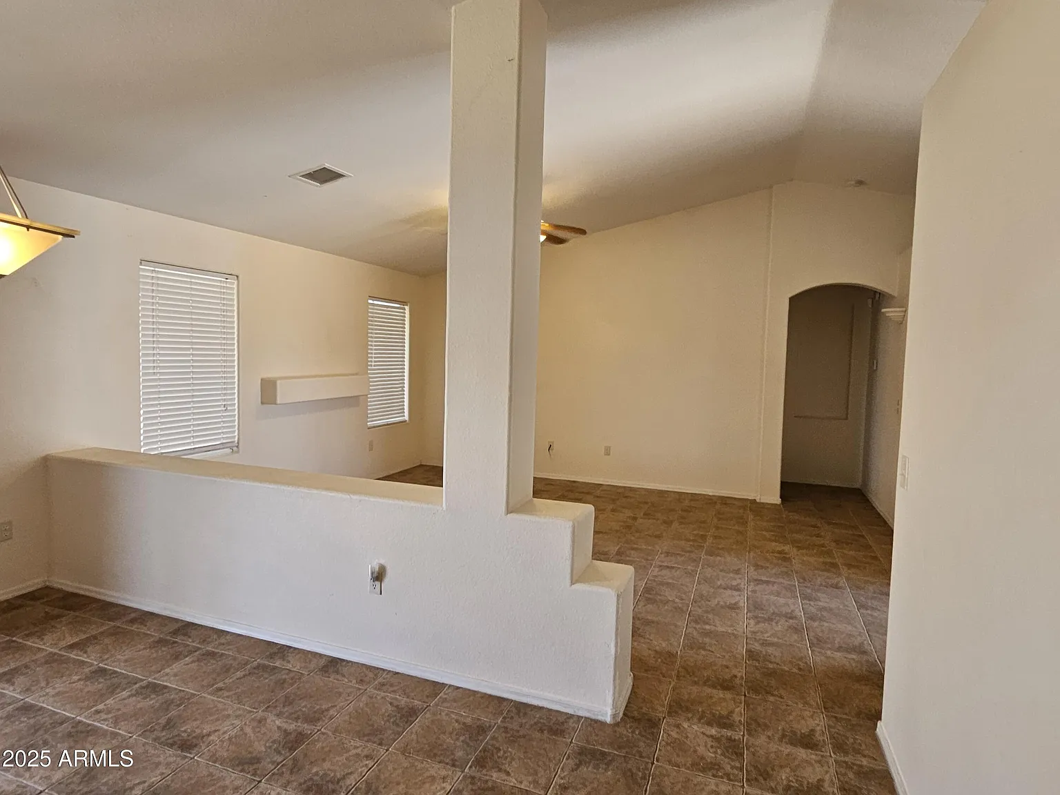 3 bed, 2.0 bath, 1296 sqft, $1,450 — Photo 4