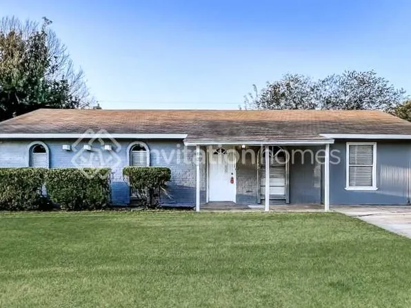 122 Cooper St, Cedar Hill, TX 75104