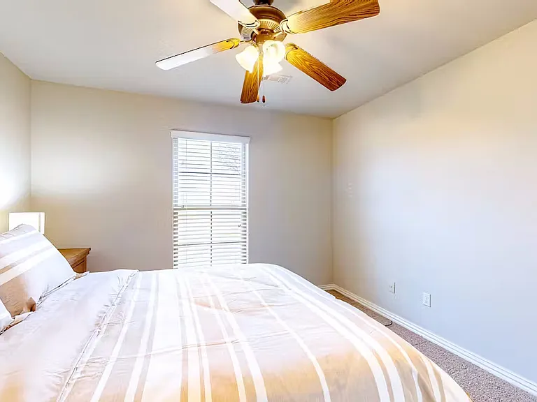 3704 SW High Point Ave — Photo 17