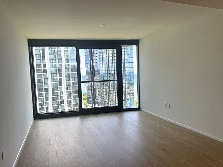 333 Ward Ave #3006 — Photo 3