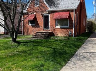 7604 Deerfield Dr, Parma, OH