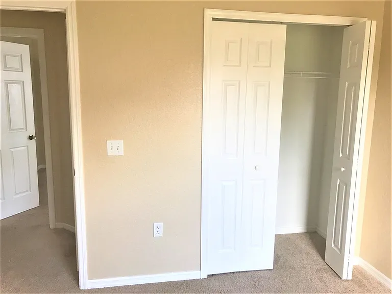3480 Hawkin Dr — Photo 17