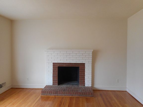 5th image of 4424 Fontaine Dr