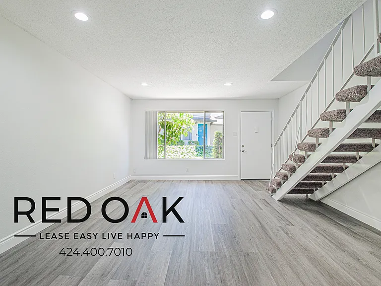 151 Drake St #28B — Photo 1