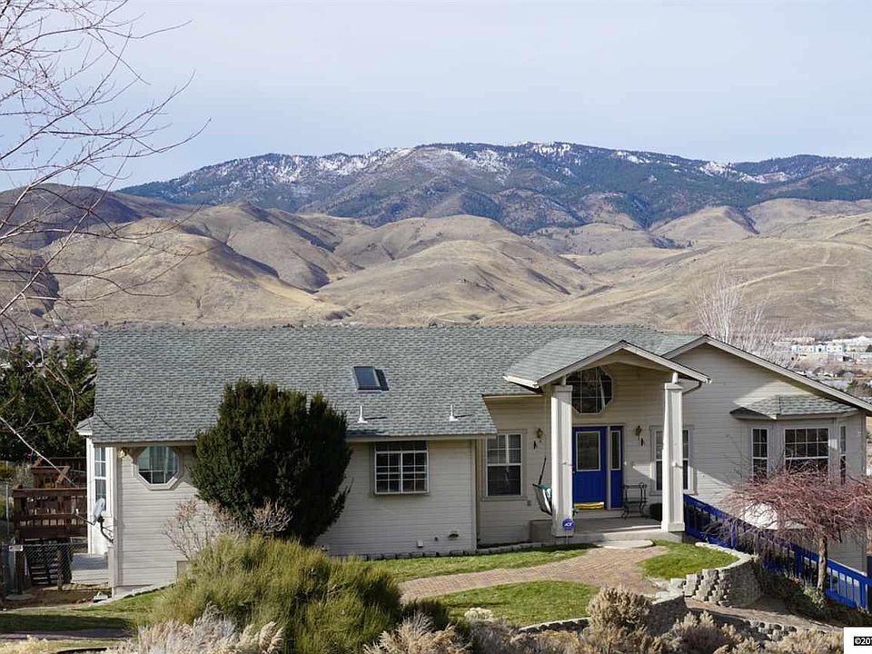 1st image of 2445 Dawn Cir