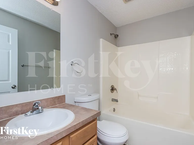 1448 Wacker Ave SE — Photo 13