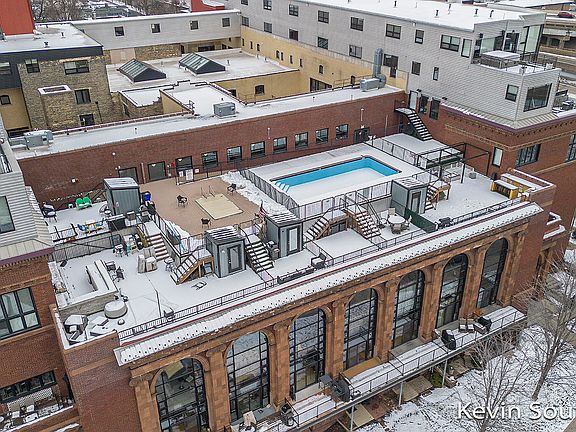 4th image of 600 Broadway Ave NW APT 125